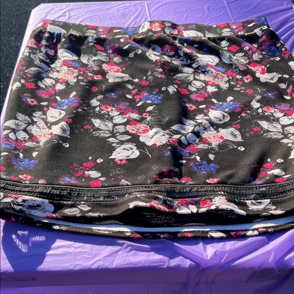 Torrid Black Floral Pencil Skirt